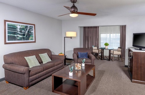 Ventura Hotel | The Pierpont Inn