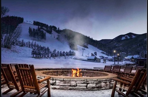Beaver Creek Apartment | The Residence Park Hyatt Beaver Creek - January 2 - 9, 2027 in a Two Bedroom Apt