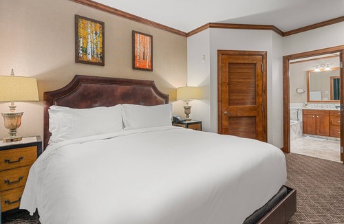 Aspen Hotel | The Ritz-Carlton Club | Two-Bedroom WR Residence 2408, Ski-in & Ski-out Resort in Aspen Highlands