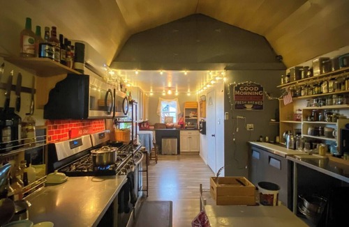 Kingman Cabin | The Roadrunner: Experience Arizona Agritourism