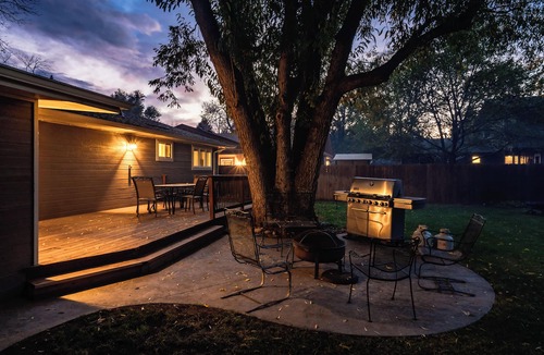 Fort Collins House | The Rustic Retreat - Pet Friendly w/Fenced Yard