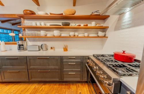 Crested Butte House | The Sunflower-Secluded luxury,hot tub,minutes to town