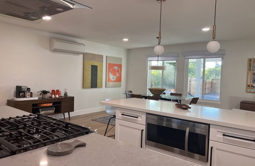 Temecula House | The Shack on Sixth St. in Old Town Temecula-Wine Country 3 BR plus bonus room.