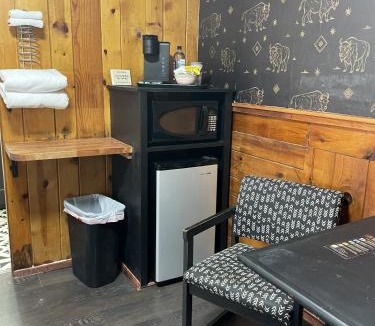 South Fork Cabin | The Spruce Lodge