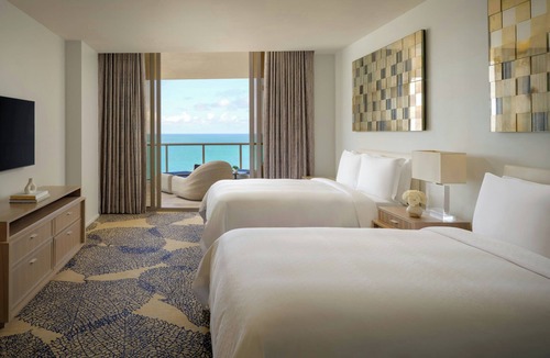 Bal Harbour Hotel | The St. Regis Bal Harbour Resort