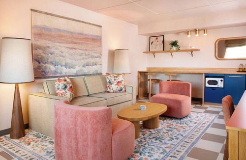 Albuquerque Original Townsite Hotel | The Suite Experience at ARRIVE Albuquerque, Embrace Downtown Lifestyle