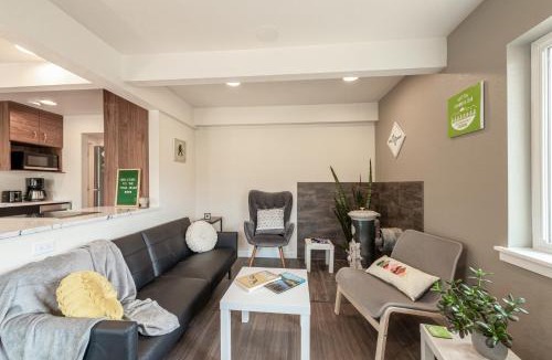 Green Mountain Falls Apartment | The Trail Head