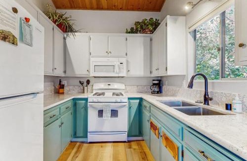Arrowhead Villas House | The Treehouse