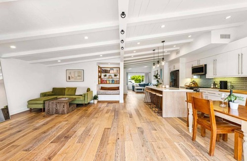 West Mesa House | The Vinyl Palm | The Chosen Collection