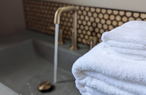 Trinidad Hotel | The Well Hotel & Taproom