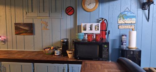 Highlands House | Tiki Bar in The Basement