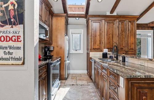 Vail Condo | Timber Falls 4BR Penthouse Retreat with Views
