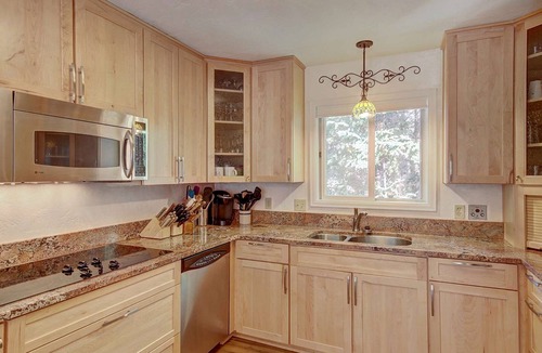Warrior's Mark West House | Timber Hill - Large home In Prestigious Warrior`s Mark West, Private Hot Tub, Sa