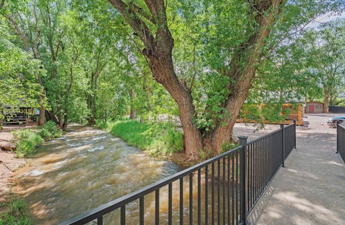 Colorado Springs Cabin | Timber Lodge Cabin 12