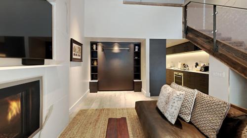 Snowmass Village House | Timberline Condominiums Studio Loft Premier Unit 304