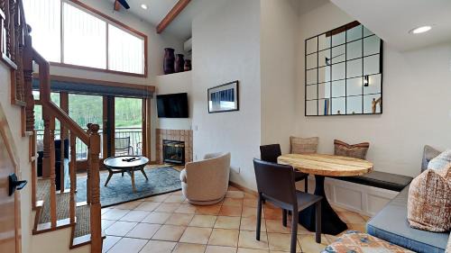 Snowmass Village House | Timberline Condominiums Studio Loft Deluxe Unit 314