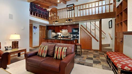 Snowmass Village House | Timberline Condominiums 2 Bedroom plus Loft 3 Bath Deluxe Unit B3H
