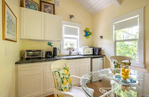 Tarpon River House | Tiny Home Oasis