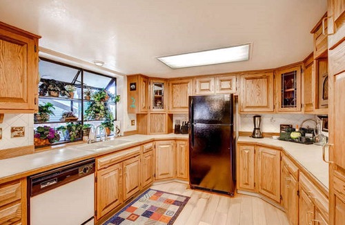 Warrior's Mark West House | Tomahawk Lodge: Large Duplex in Town; Both Sides Combined