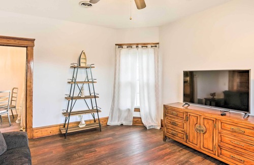 Lorain Apartment | Top-Floor Lake Erie Apartment: Walk to Lakefront!