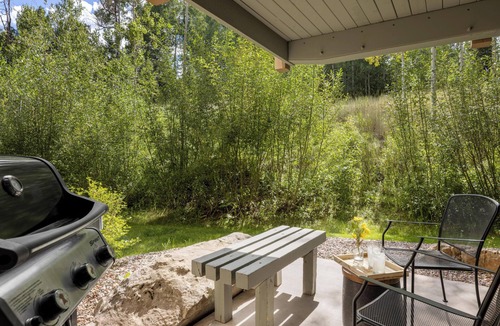 Snowmass Village Condo | Top of the Village~Ski-in/out~HT~Pool~Grill~Parking