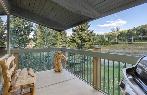 Snowmass Village Condo | Top of the Village - Summit 302