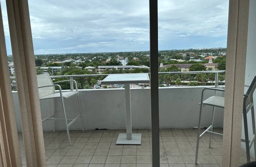 Bermuda Riviera Apartment | Tortuga festival special 1Bedroom Suite,CityView Ft Lauderdale&Two QueenBeds
