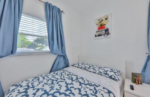 Downtown Hollywood Apartment | Town Down across Down Town