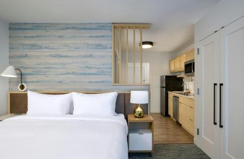 Cheyenne Meadows Hotel | TownePlace Suites by Marriott Colorado Springs I-25 South