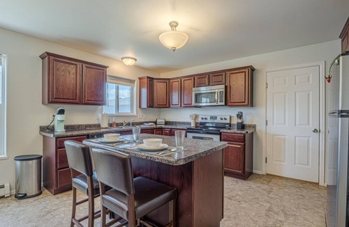 Fruita House | Trailhead Jewel: Fenced Yard, Walk to Downtown!