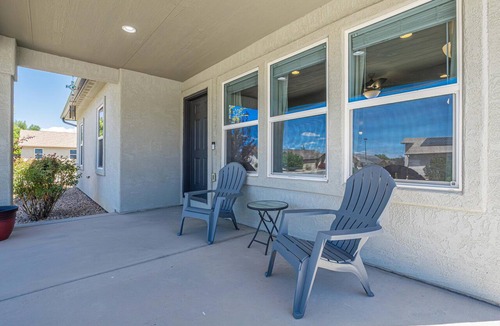 Fruita House | Trailhead Jewel: Fenced Yard, Walk to Downtown!