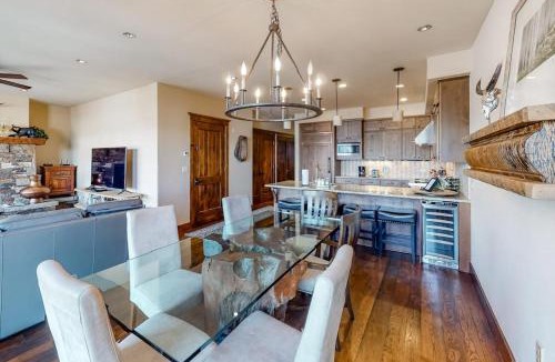 Mountain Village Apartment | Trails Edge 3 - Trails Edge Stream