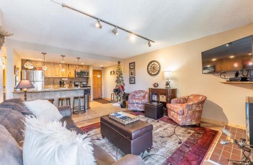 Peak 9 Apartment | Trails End 307 by Ski Country Resorts
