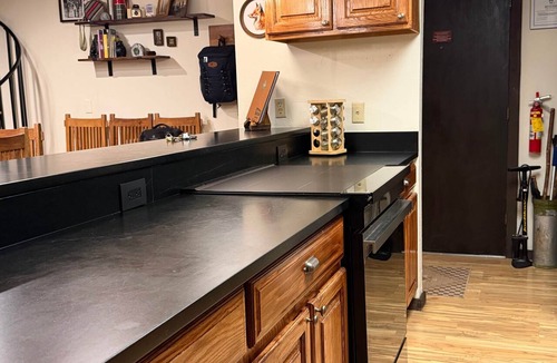 Mount Crested Butte Condo | Trailside 3BR Top-Floor Views and Sauna