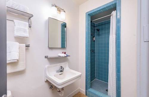 Elko Hotel | Travelers Motel