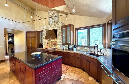Copper Mountain House | True Ski-In/Ski-Out Home in Copper Mountain's Lewis Ranch - Sleeps 24