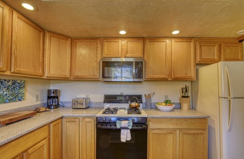 Pagosa Springs Cabin | Tubing Promo! Hot tub, Stunning Mountain Views, Near Downtown!