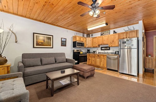 Fall River Estates Condo | Tucked-Away River Escape Private Hot Tub
