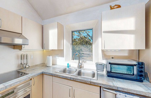 La Tierra House | Tucked Away - Santa Fe Charm for 30 day Stays