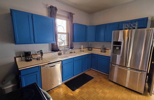 City Park West Apartment | Turn-of-the-Century Victorian Home w/Outdoor Yard & Private Entrance