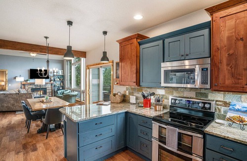 Estes Park House | Twin Owls Luxury 4BR, Views & Game Rm