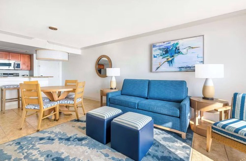 Ormond Beach Hotel | Two 2BR Suite w/Balcony & Kitchen l Sunset Boardwalk Nights & Pool Access