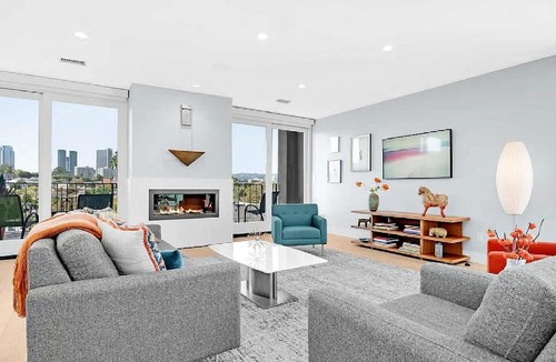Beverly Hills Apartment | Two Bedroom Modern Apartment with Spacious Layout