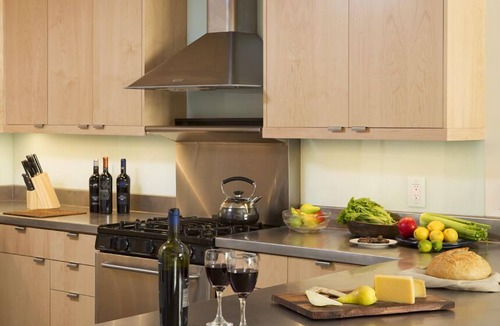 South Capitol Condo | Ultra Modern Contemporary Downtown Loft