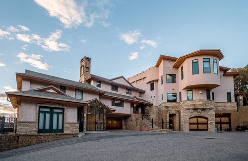Steamboat Springs Apartment | Under the Gondola - Sleeping Giant Suite, Dog Friendly!