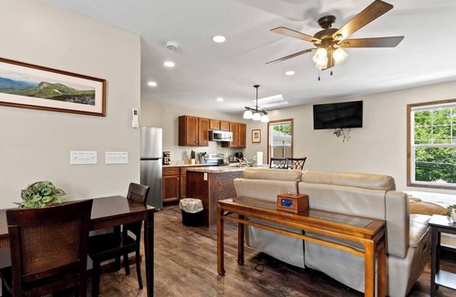 West Central Apartment | Unique Downtown Studio | Jacuzzi Tub, Game Room Access
