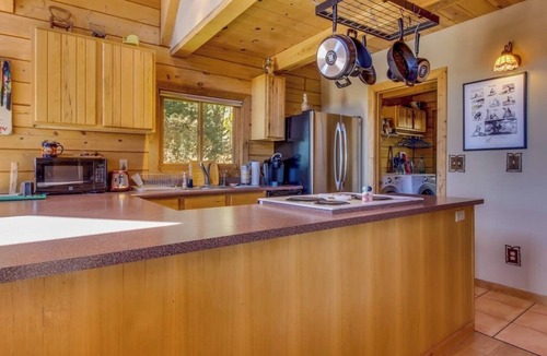 Durango Cabin | Unplugged dog-friendly getaway with tree-lined views