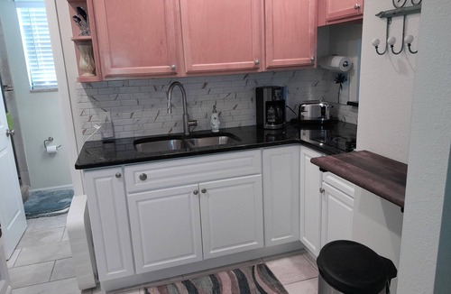 St. Pete Beach Condo | UPDATED 1ST FLOOR BEACH & POOLSIDE CONDO AT ST PETE/UPHAM BEACH