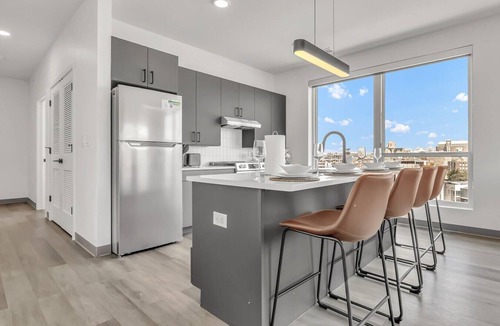University Circle Apartment | Upscale & Charming ADA 2BR | Cleveland Clinic