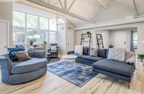 Harbor Village House | Upscale, dog-friendly home with central AC & fast WiFi - snowbird-friendly
